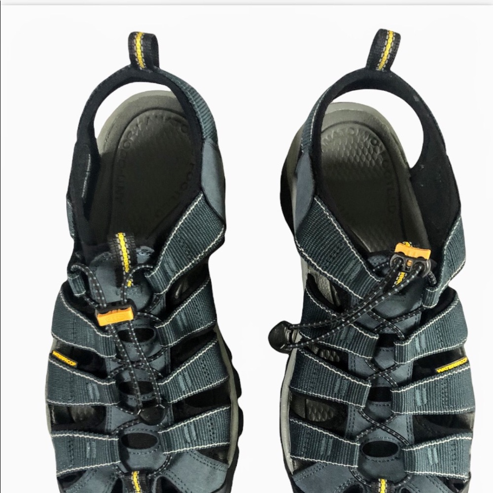 Keen Newport H2 Hiking Trail Waterproof Sandals Yellow blue size 12